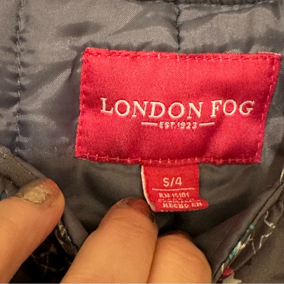 London fog size 4 Girls pink snow bib, snowsuit, snow pants overalls - Picture 3 of 3